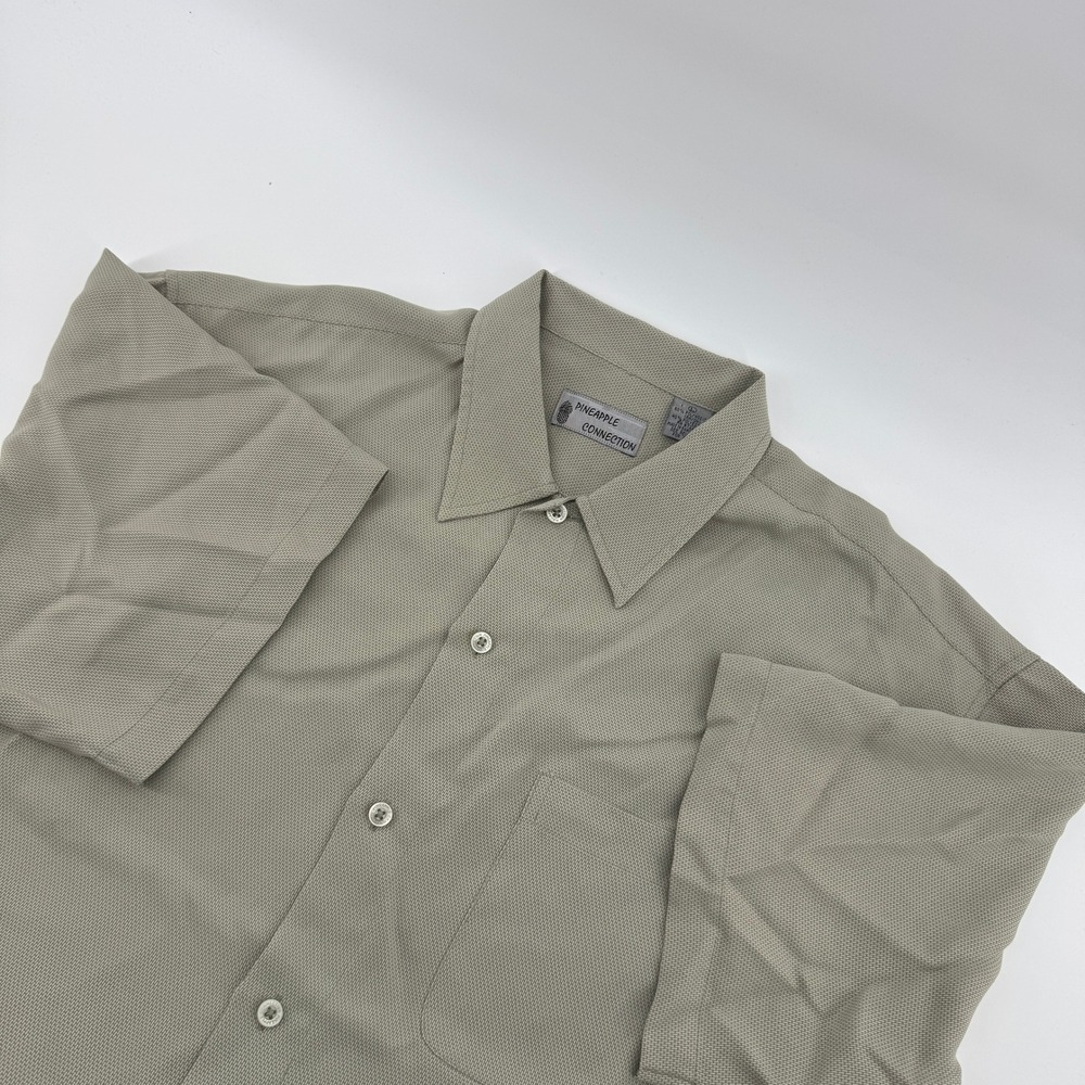 Pineapple Connection Men's Short Sleeve Button Down Shirt Khaki Textured‎ Size L